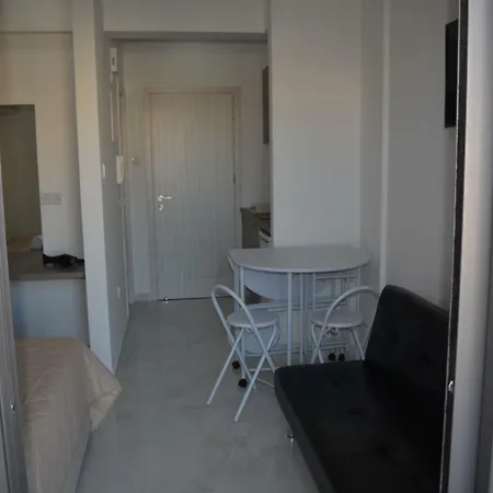 Apartman P.l Hermes &