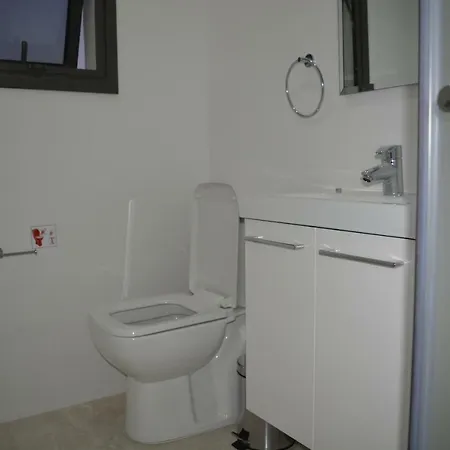Apartman P.l Hermes & *