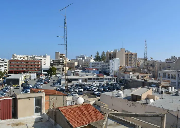 P.l Hermes & לרנקה