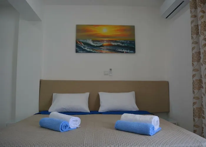 P.l Hermes & Apartament