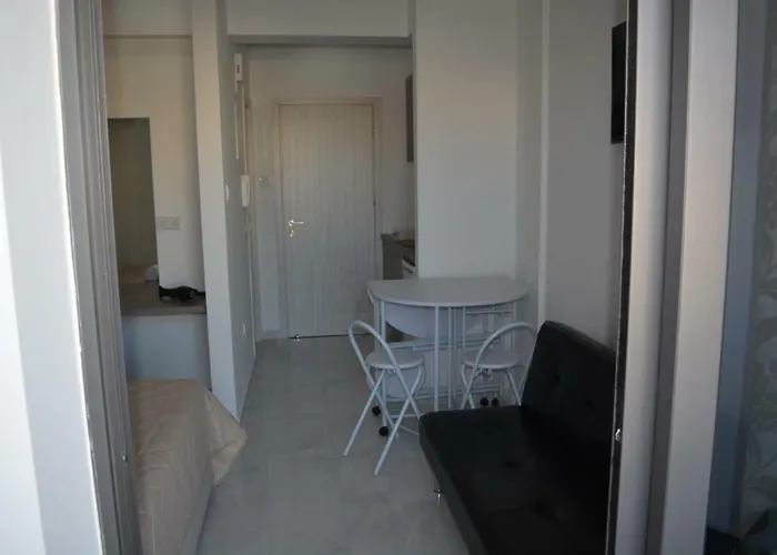 Apartament P.l Hermes &