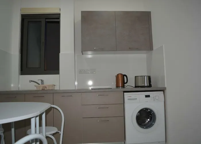 Apartament P.l Hermes &