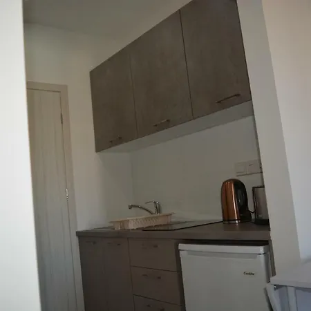 P.l Hermes & Apartamento *