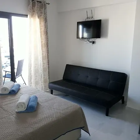 P.l Hermes & Apartamento *